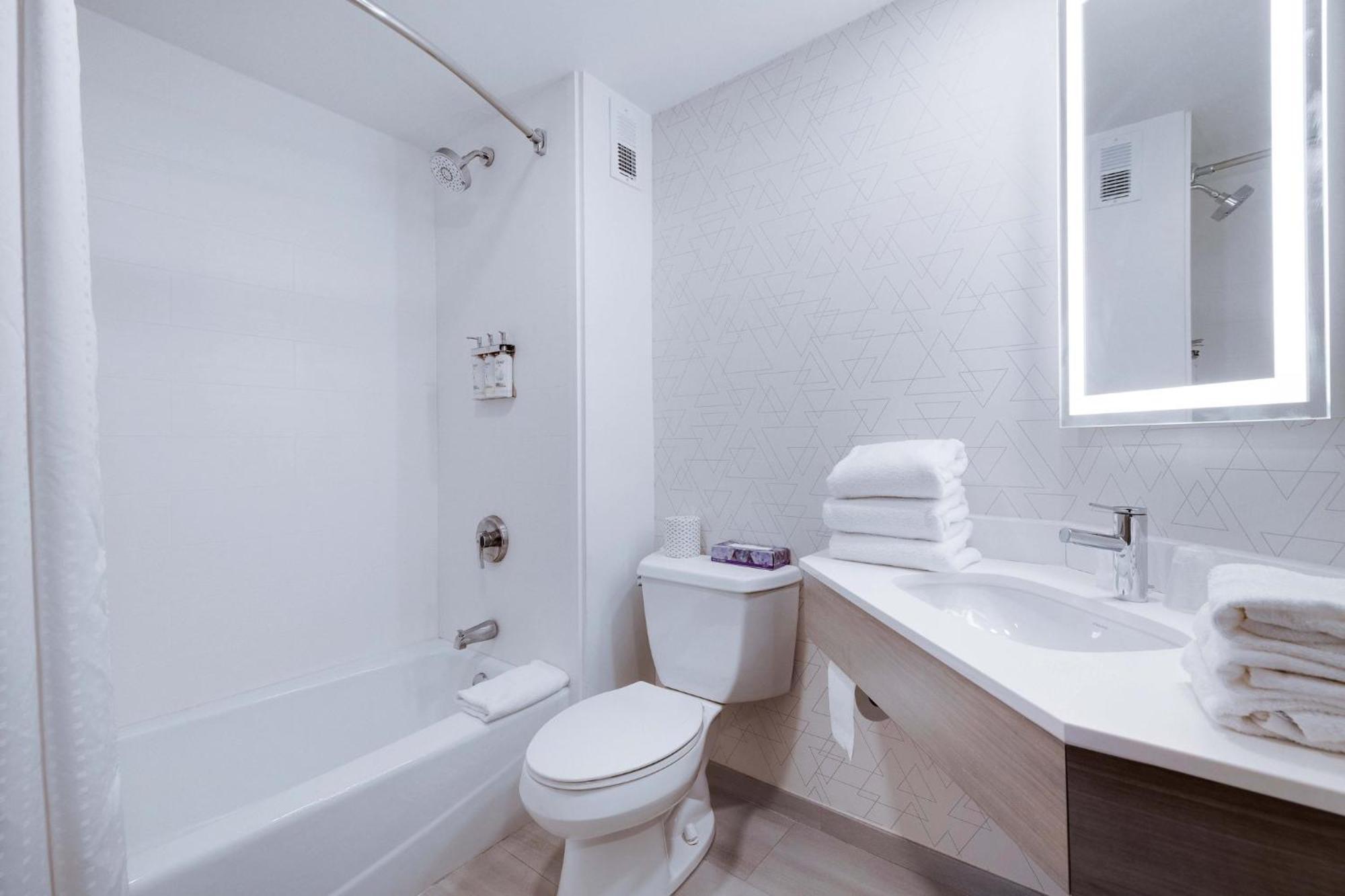 Holiday Inn Express Wilkes Barre East By Ihg Zewnętrze zdjęcie